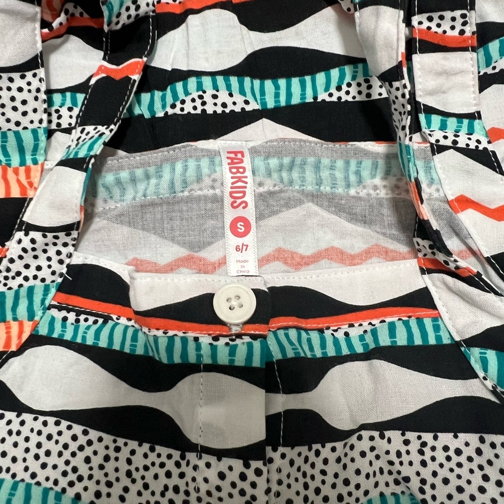 Fabkids knotted pattern tank w/ teal, black, & orange, size S (6/7) - Picture 3 of 3